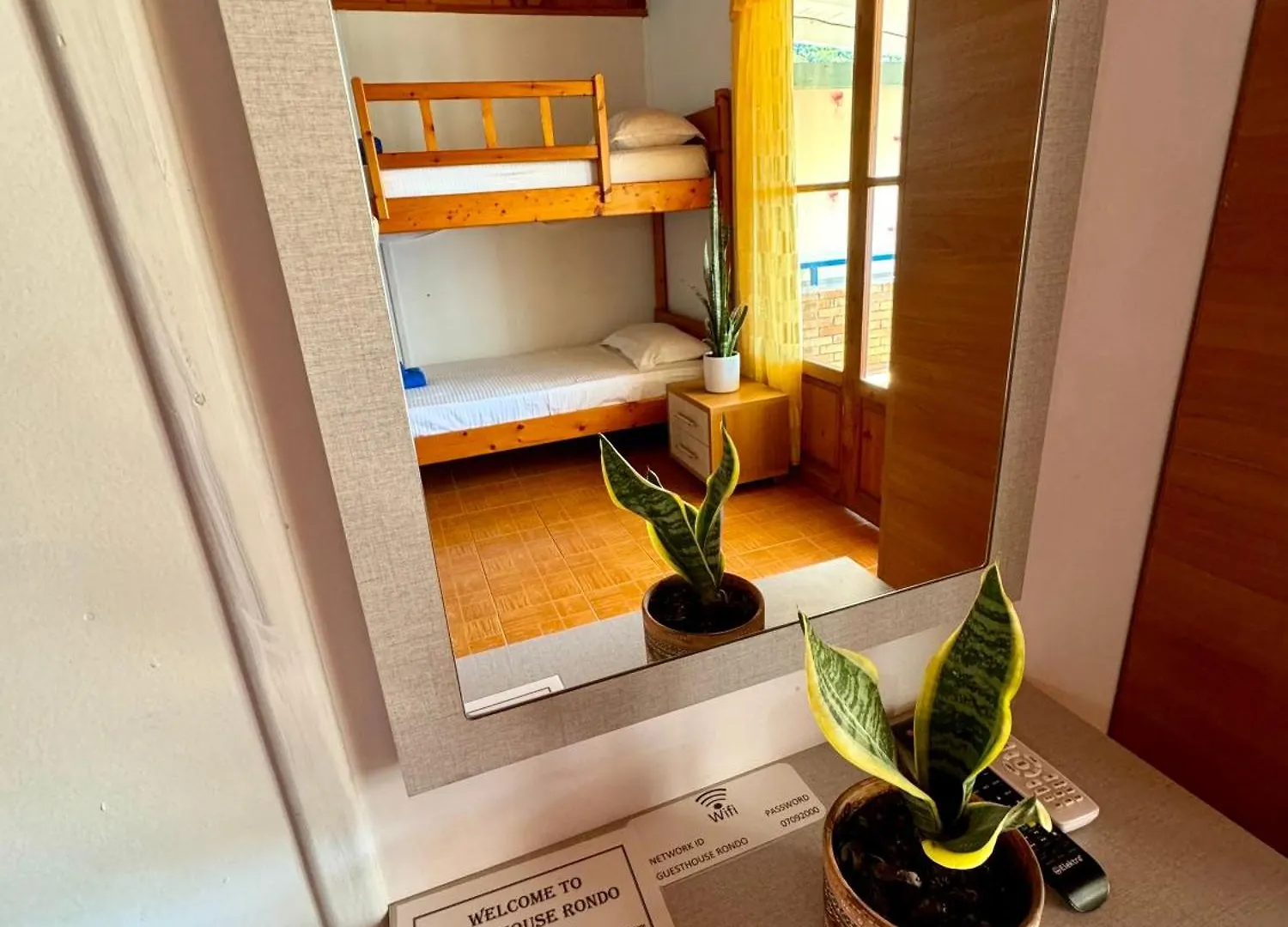 Guest house Guesthouse Rondo Himare