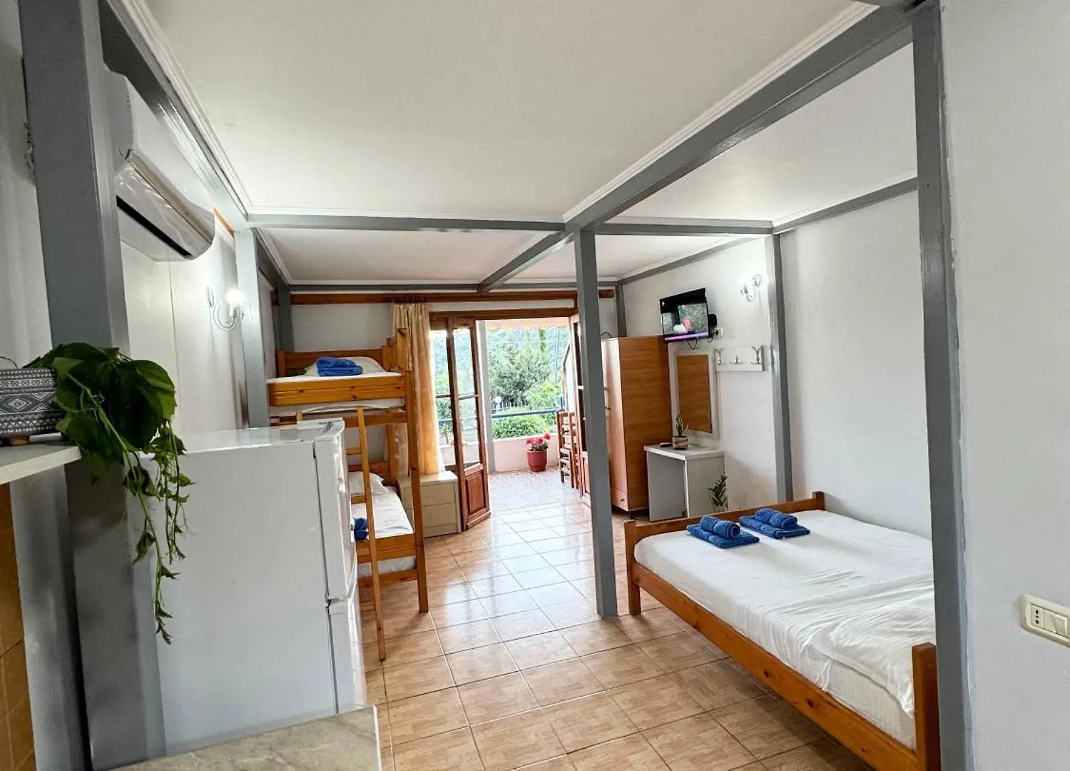 Guesthouse Rondo Himarë 0*,  Albánie