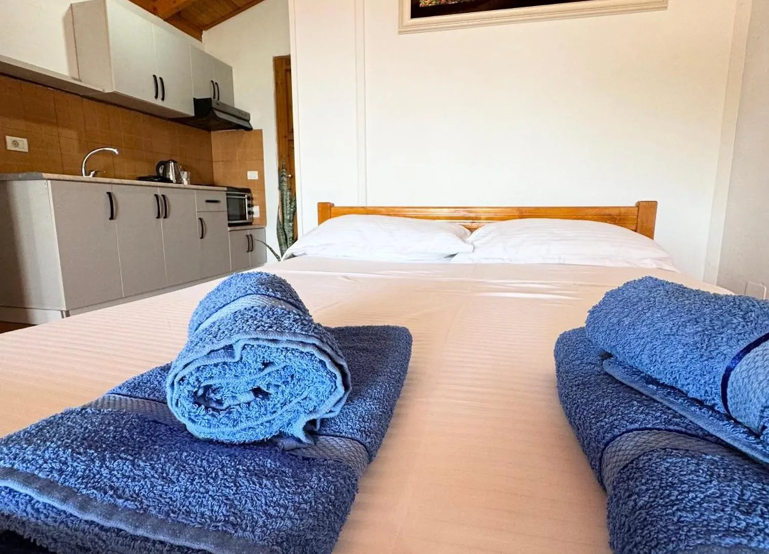 Penzion Guesthouse Rondo Himarë