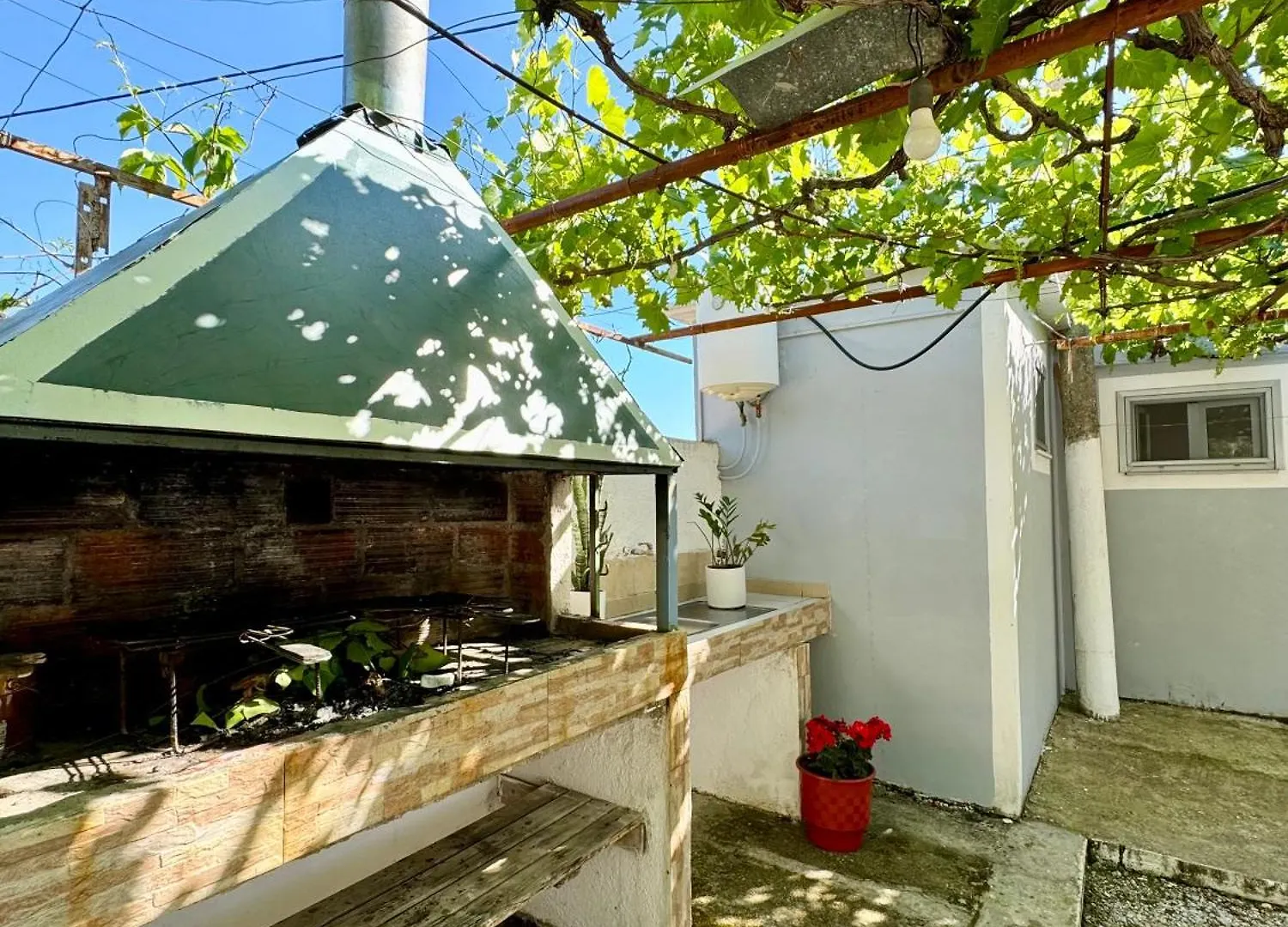 Guesthouse Rondo Himarë 0*,
