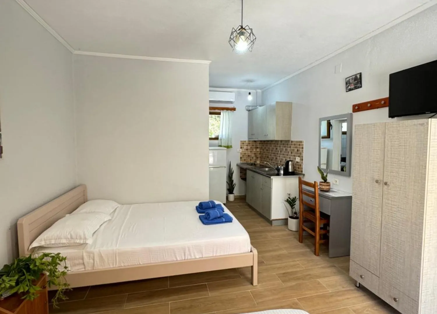 Penzion Guesthouse Rondo Himarë