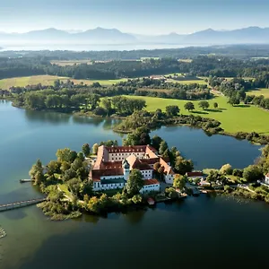 Kloster Hotel Seeon-Seebruck